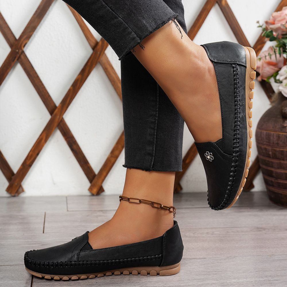 💥 Special Offer: 50–60% Off 💥 Lightweight, non-slip, breathable orthopedic leather shoes for women. ⚡ Discount is automatically applied at checkout – no discount code required.